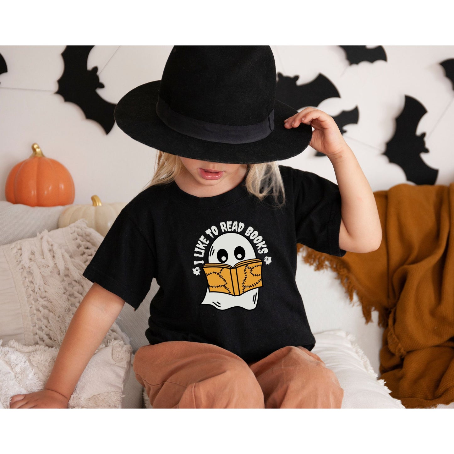 I Like To Read Books ππ» Halloween Youth and Toddler Graphic Tees