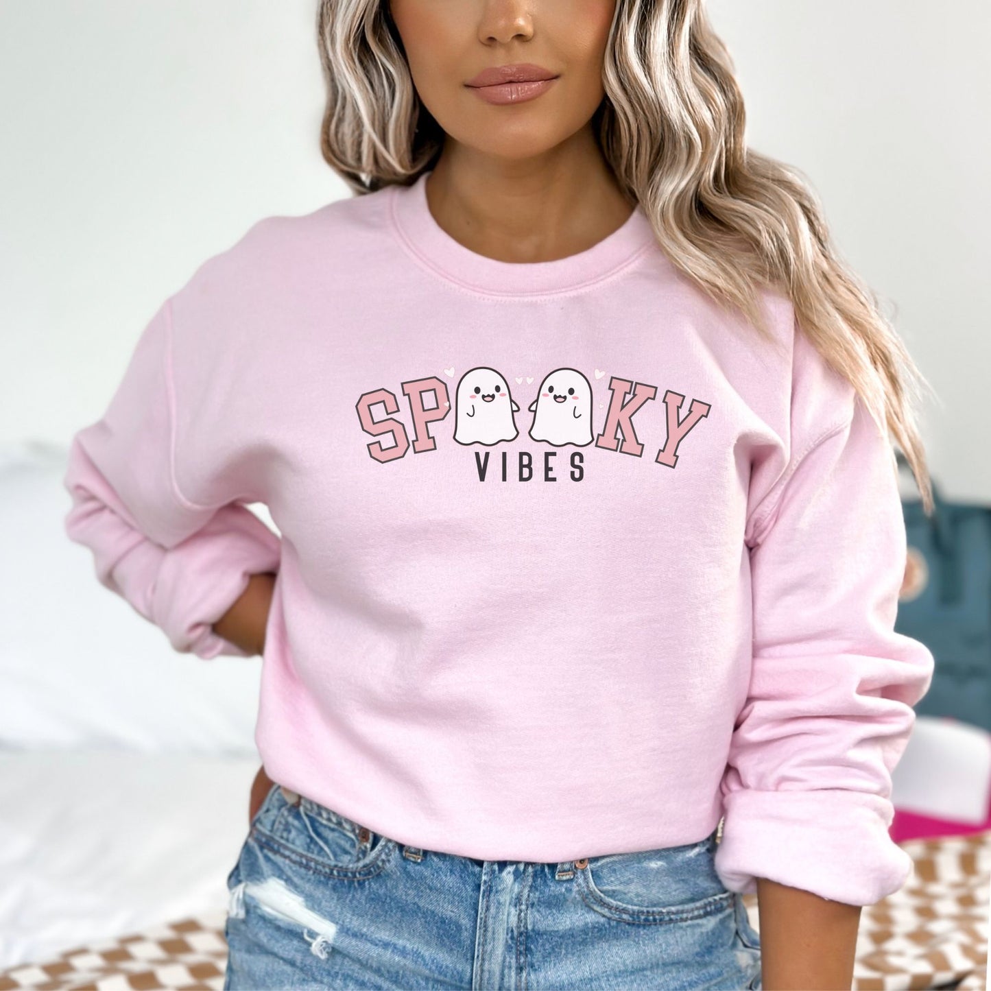 Pink Spooky VIbes Halloween Ghoul 🎃👻 Sweatshirt